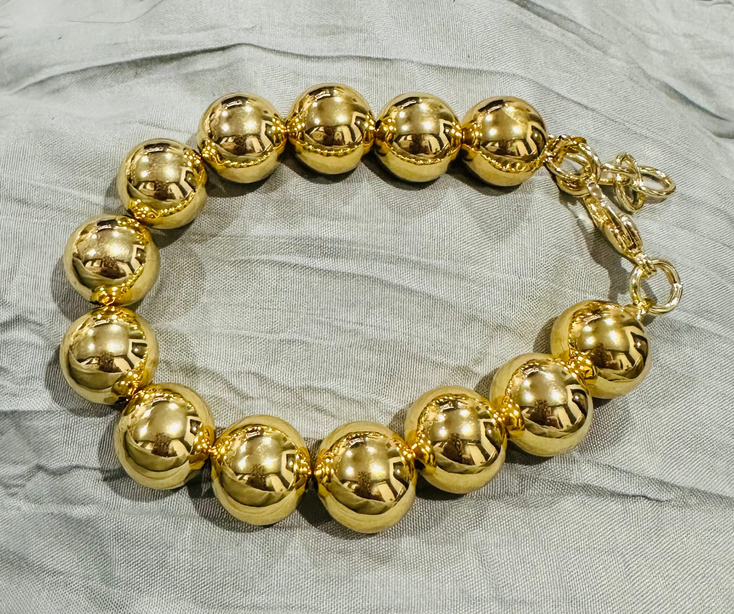 Large Ball Bracelet