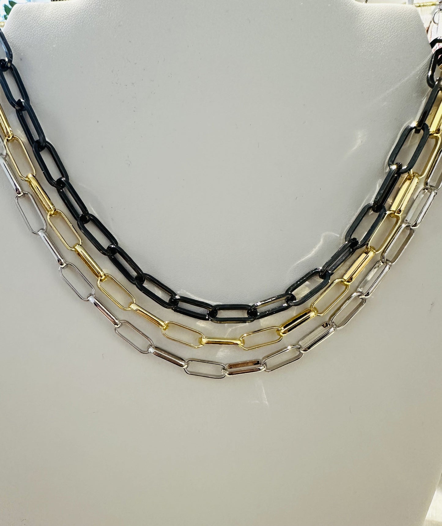 18" Paper Clip Chain