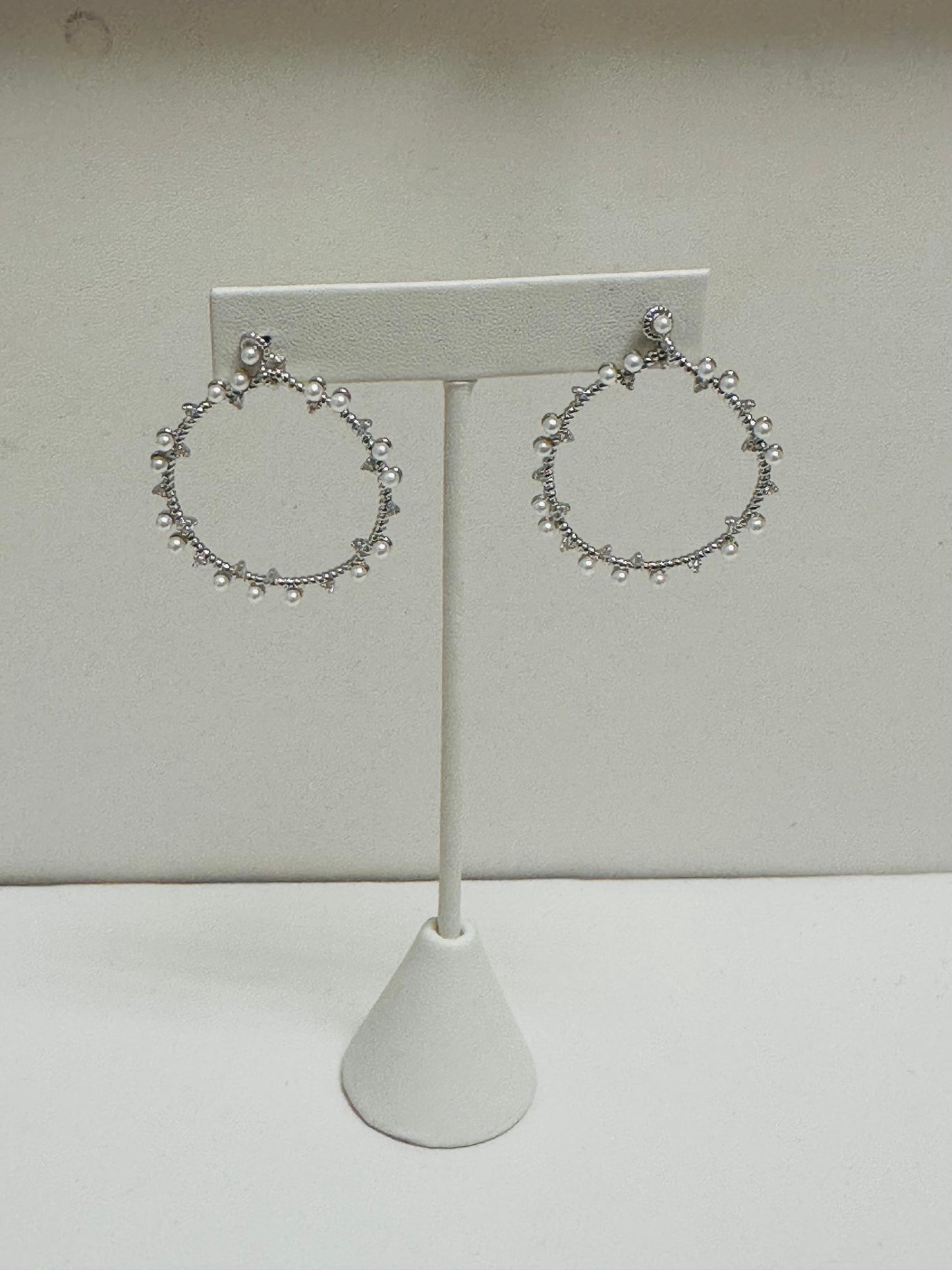 Pearl Circle Earring