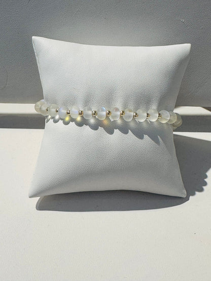 Semi precious stretch bracelet