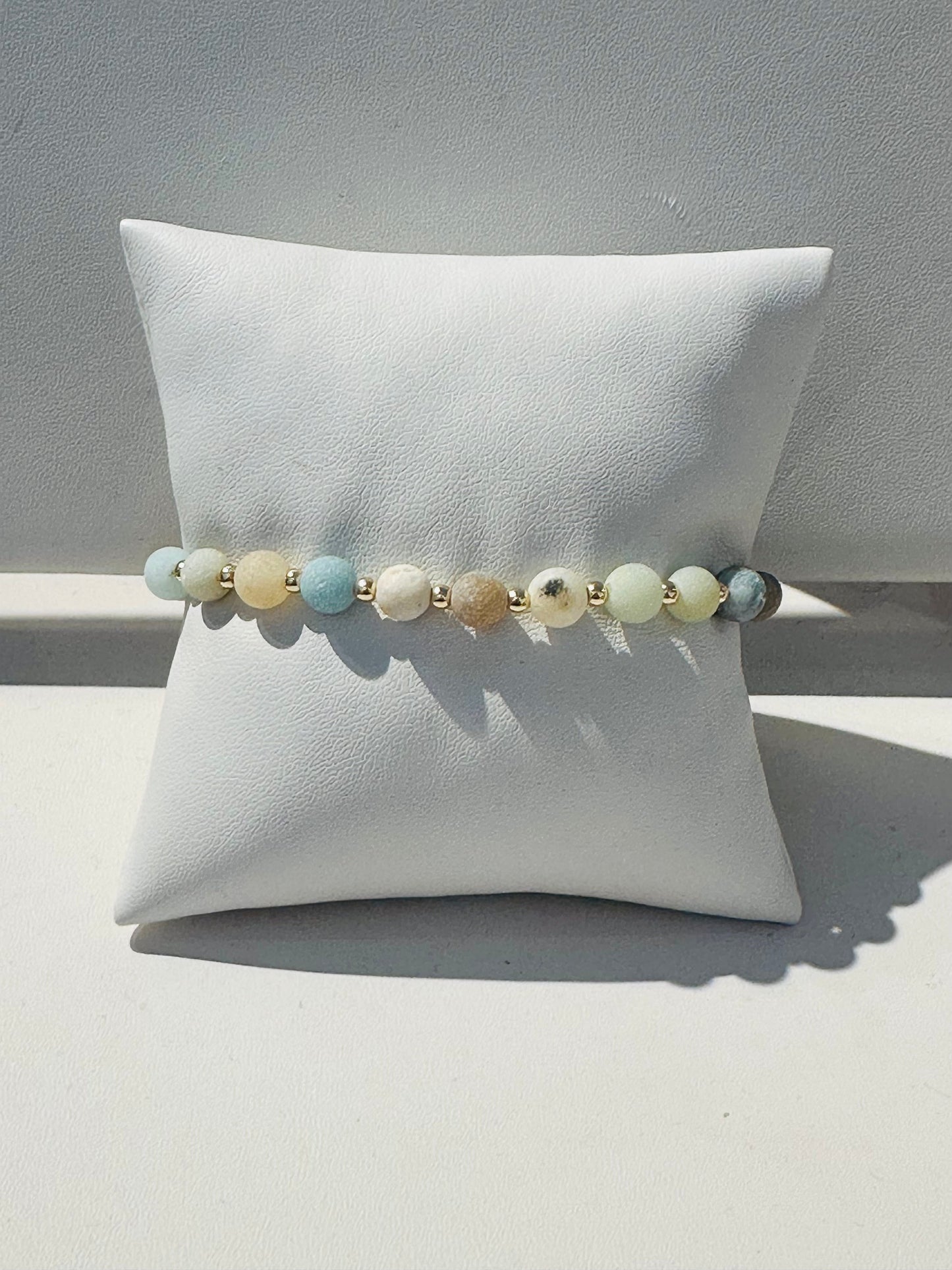 Semi precious stretch bracelet