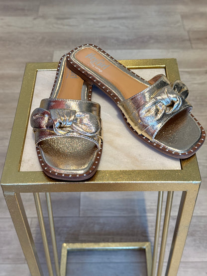 The Clam Bake Sandals