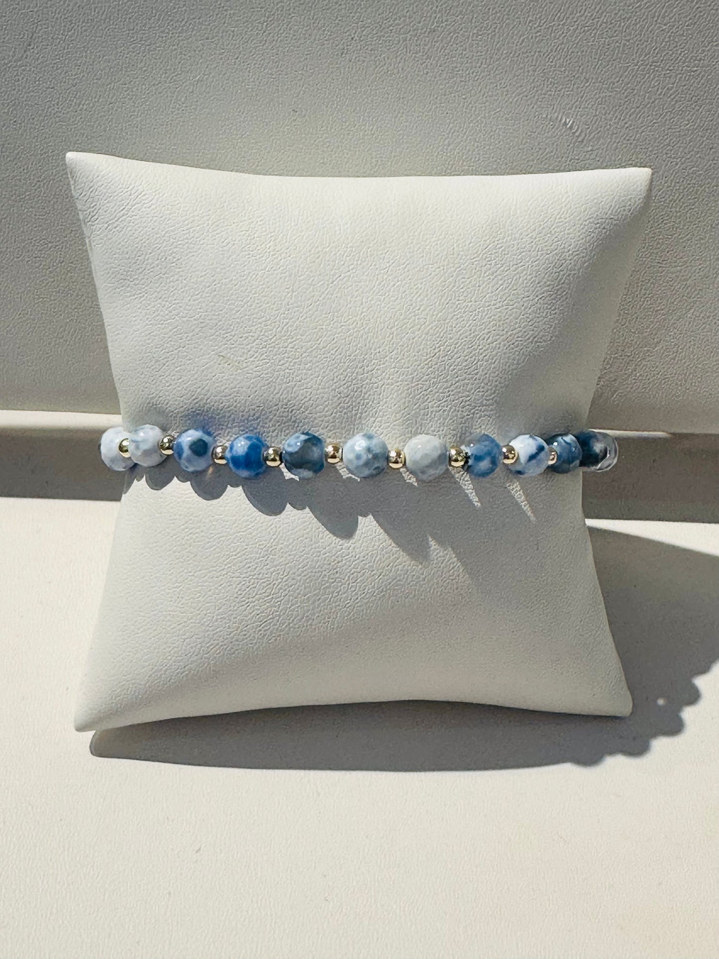 Semi precious stretch bracelet