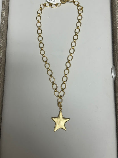 Matte Star Pendent