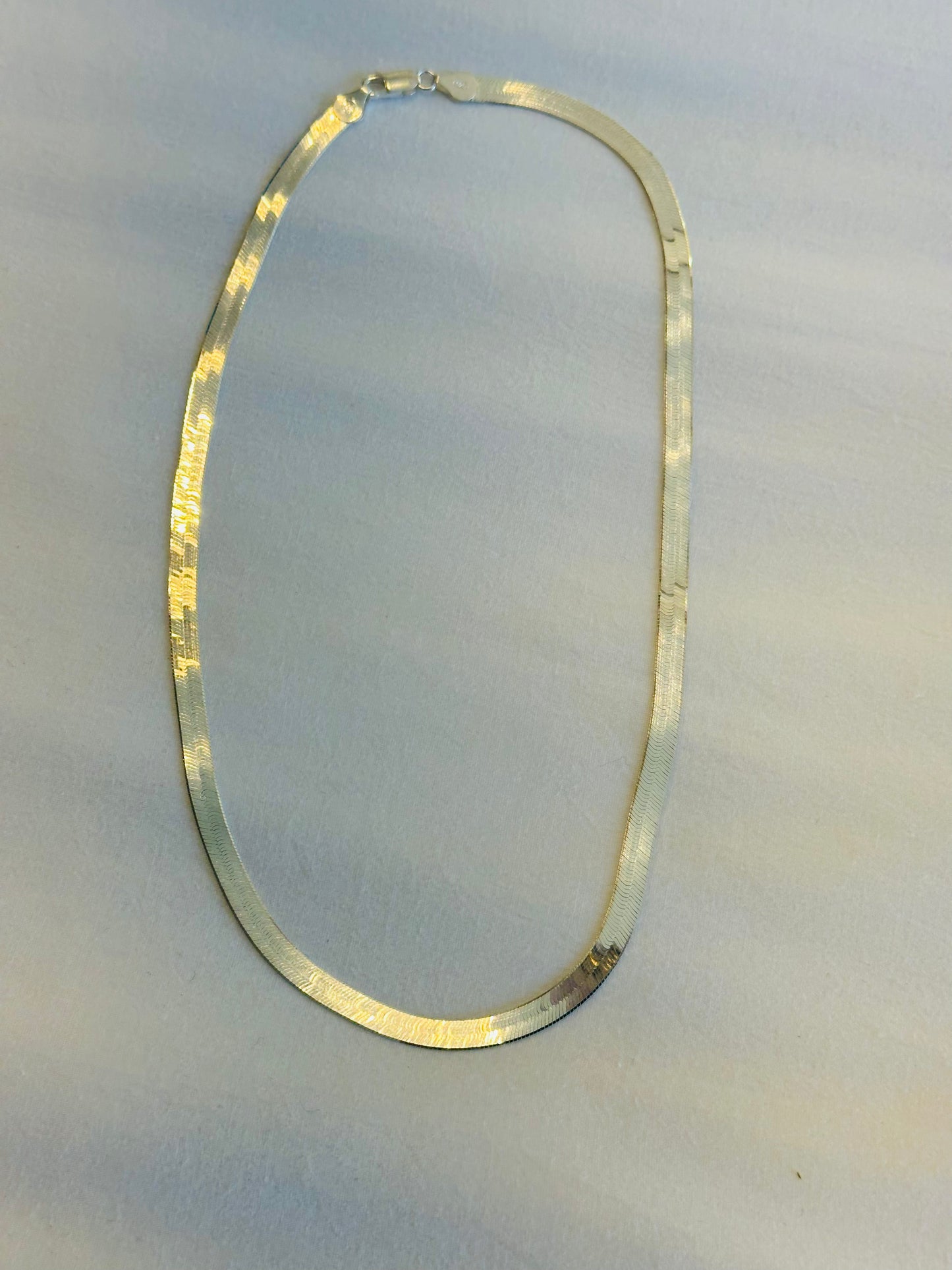 Classic Herringbone Chain