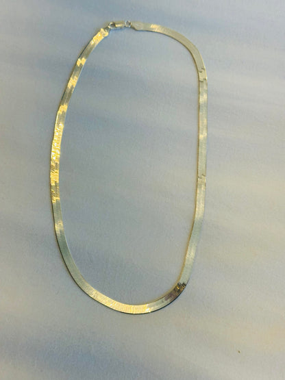 Classic Herringbone Chain