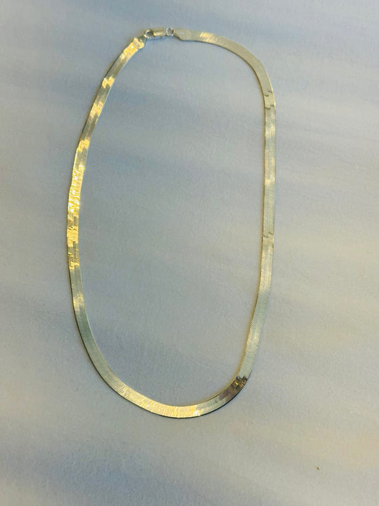 Classic Herringbone Chain