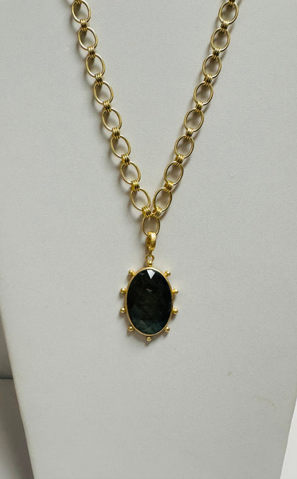 Oval Pendent