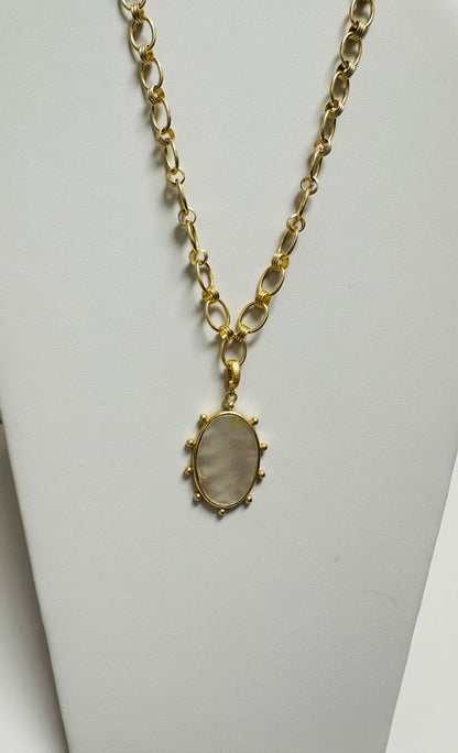 Oval Pendent