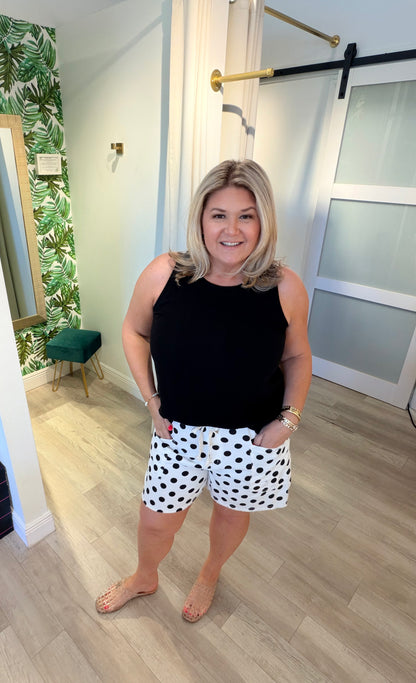 The Polkadot Short