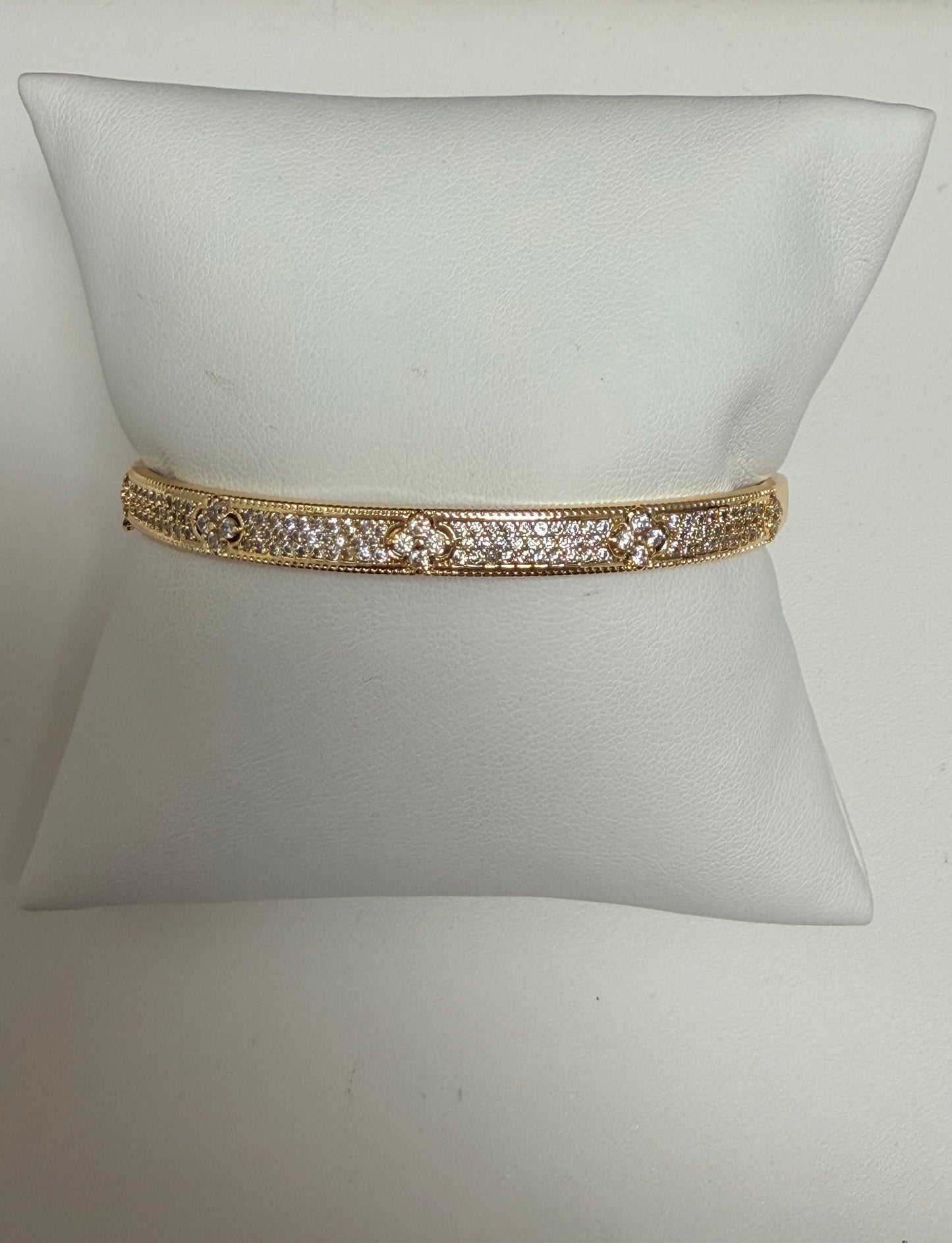 Pave Clover Bangle Bracelete