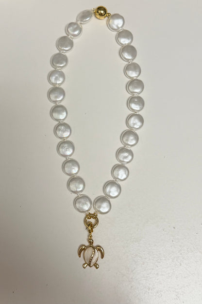 Flat Pearls Necklace