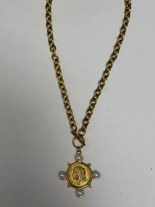 The Coin Pearl Necklace
