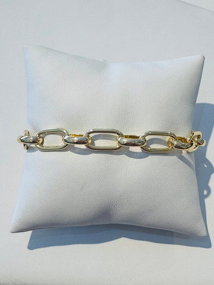 Oval Link Bracelet