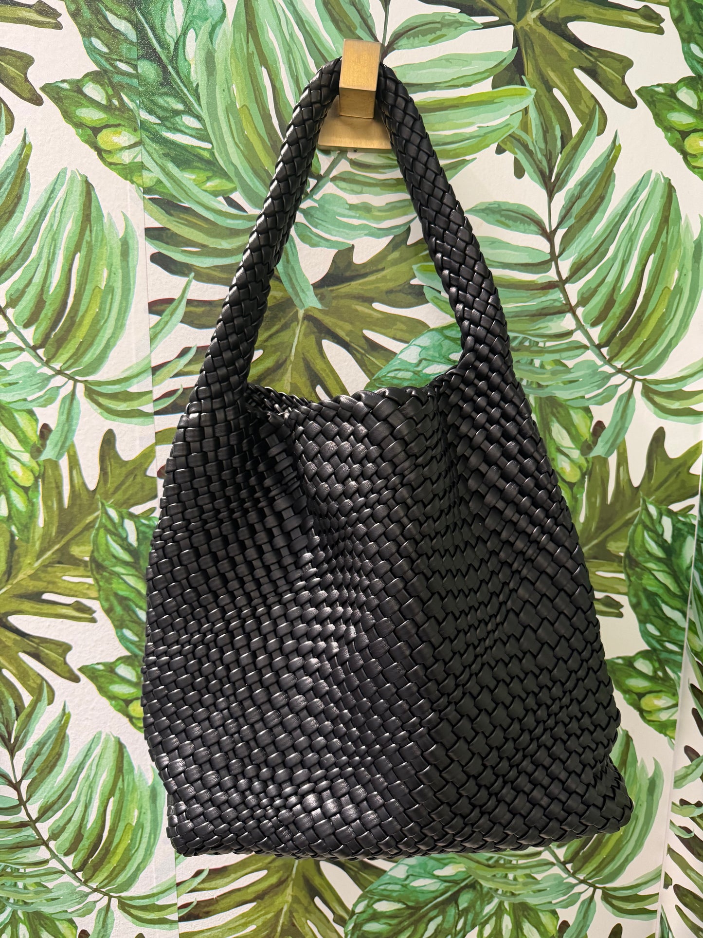 Large Woven Bucket Bag