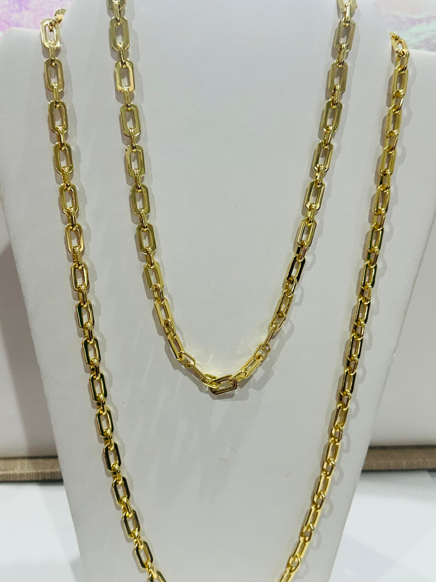 Flat Paper Clip Chain