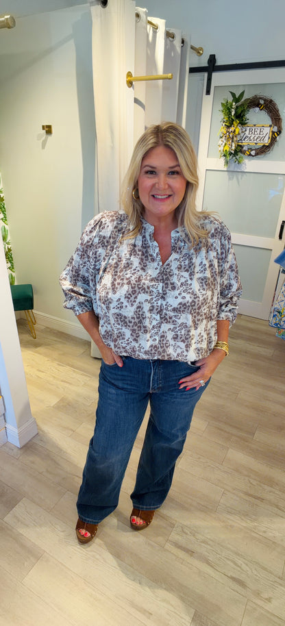 The Snow Leopard Top