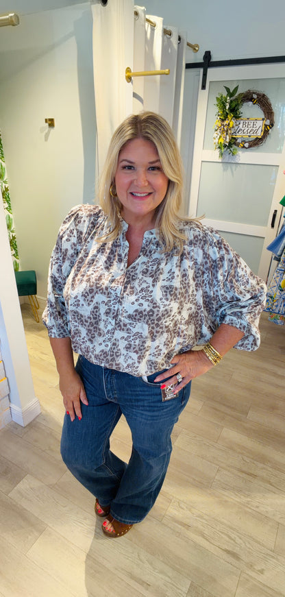 The Snow Leopard Top