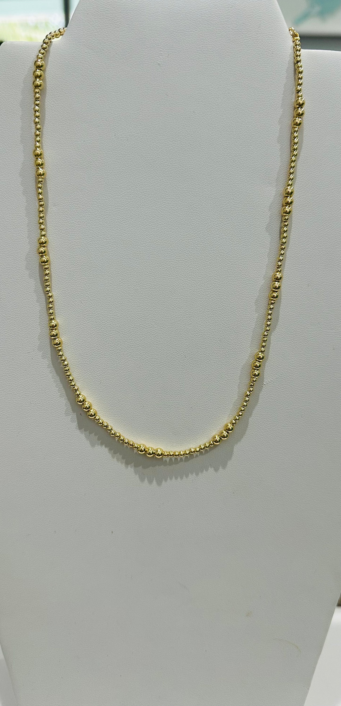 The Ball Necklace