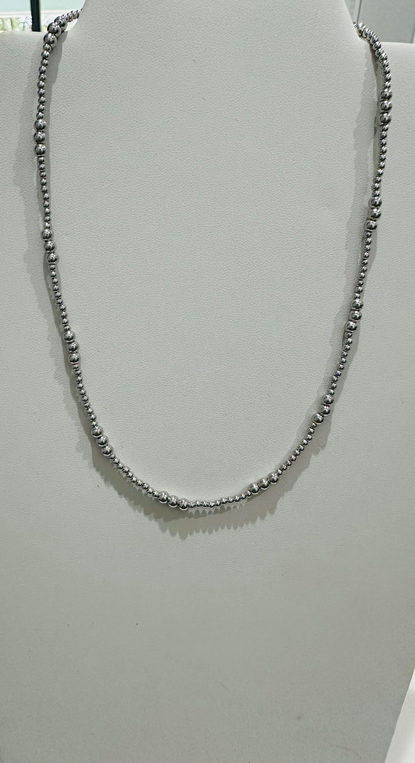 The Ball Necklace
