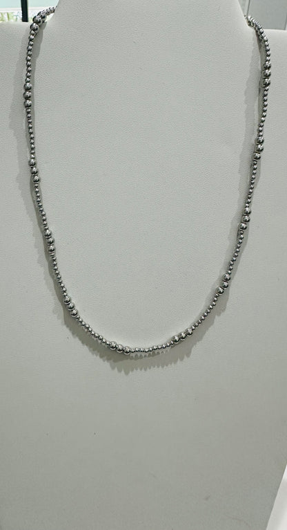 The Ball Necklace