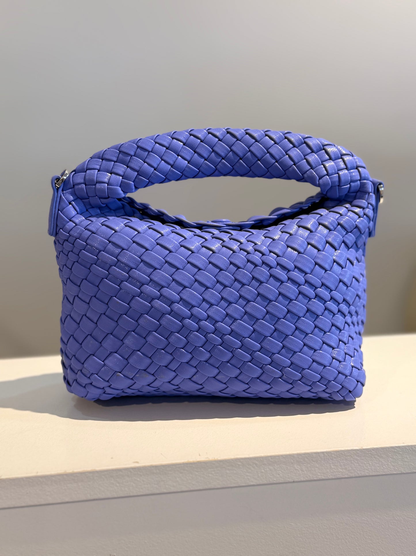 Small Woven Bucket Bag