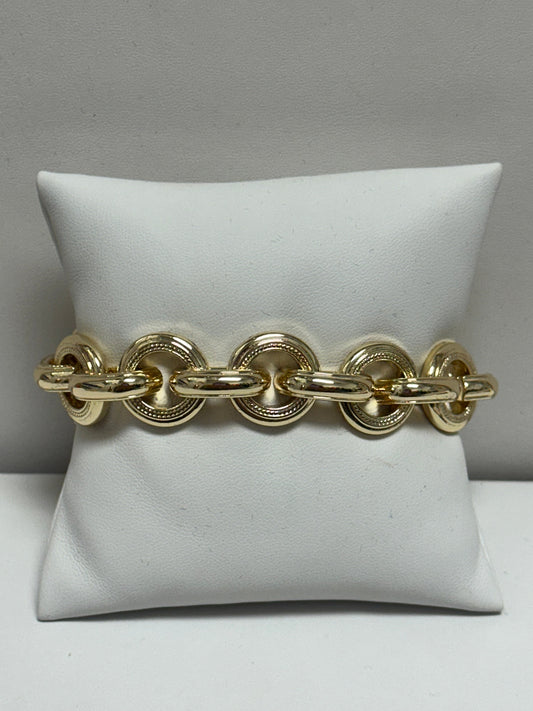 Circle Link Bracelet