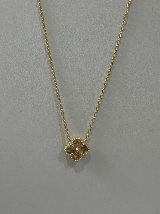 Single Clover Necklace