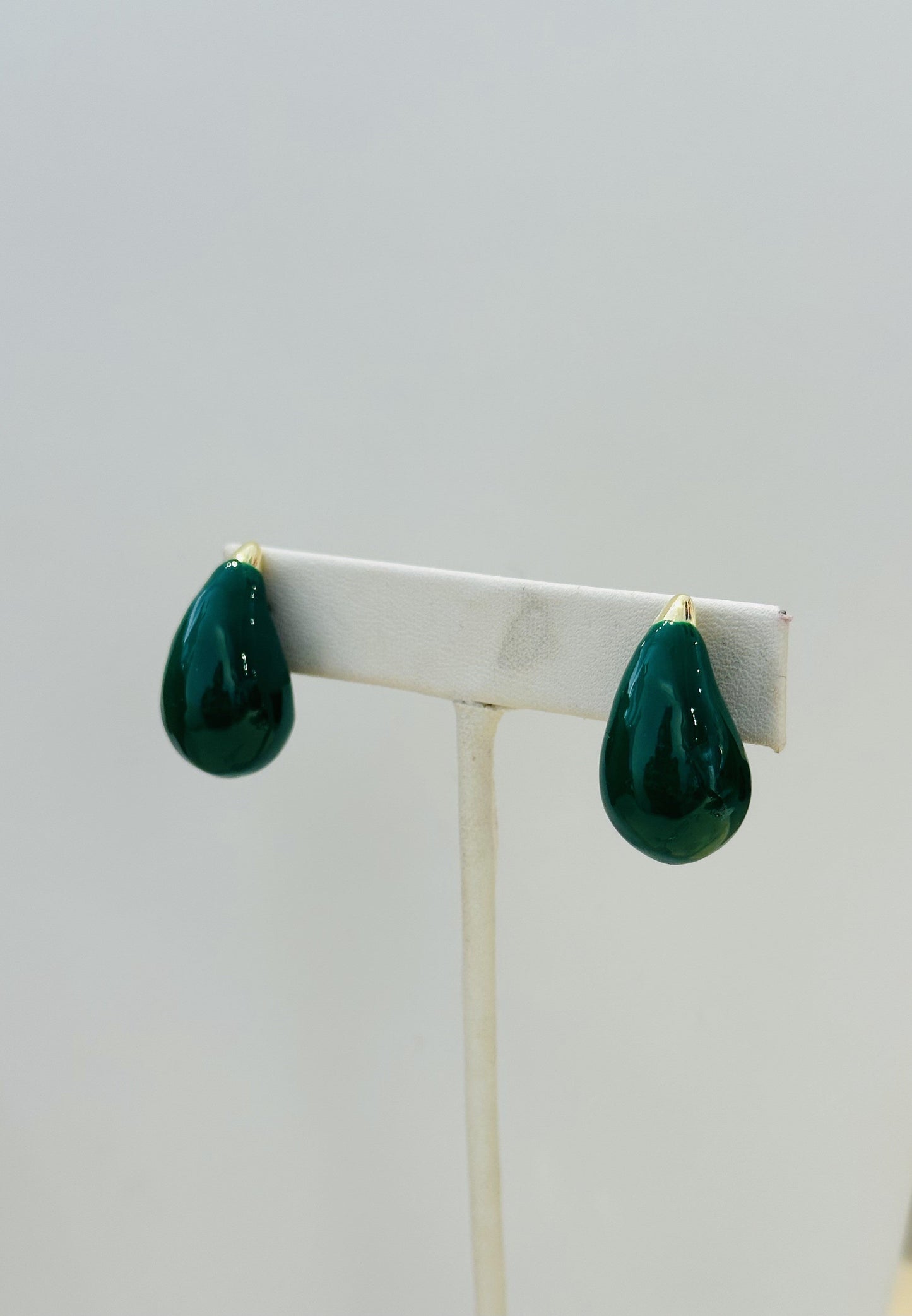 Enamel Teardrop